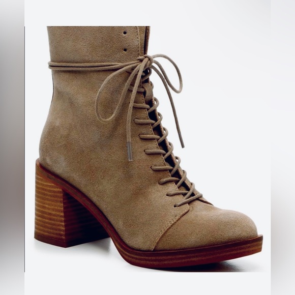 Vince Camuto Kymra Suede Ankle Boots - Picture 2 of 12